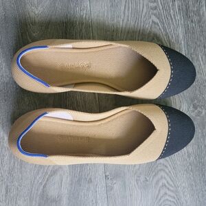 Rothy's Tan and Black Women's Flats